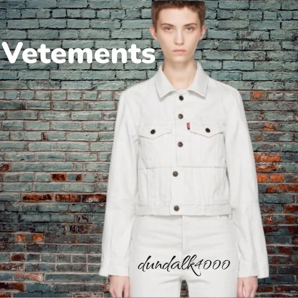 VETEMENTS x LEVIS RE-WORKED CROPPED DENIM JACKET XS *RARE* - Picture 1 of 16